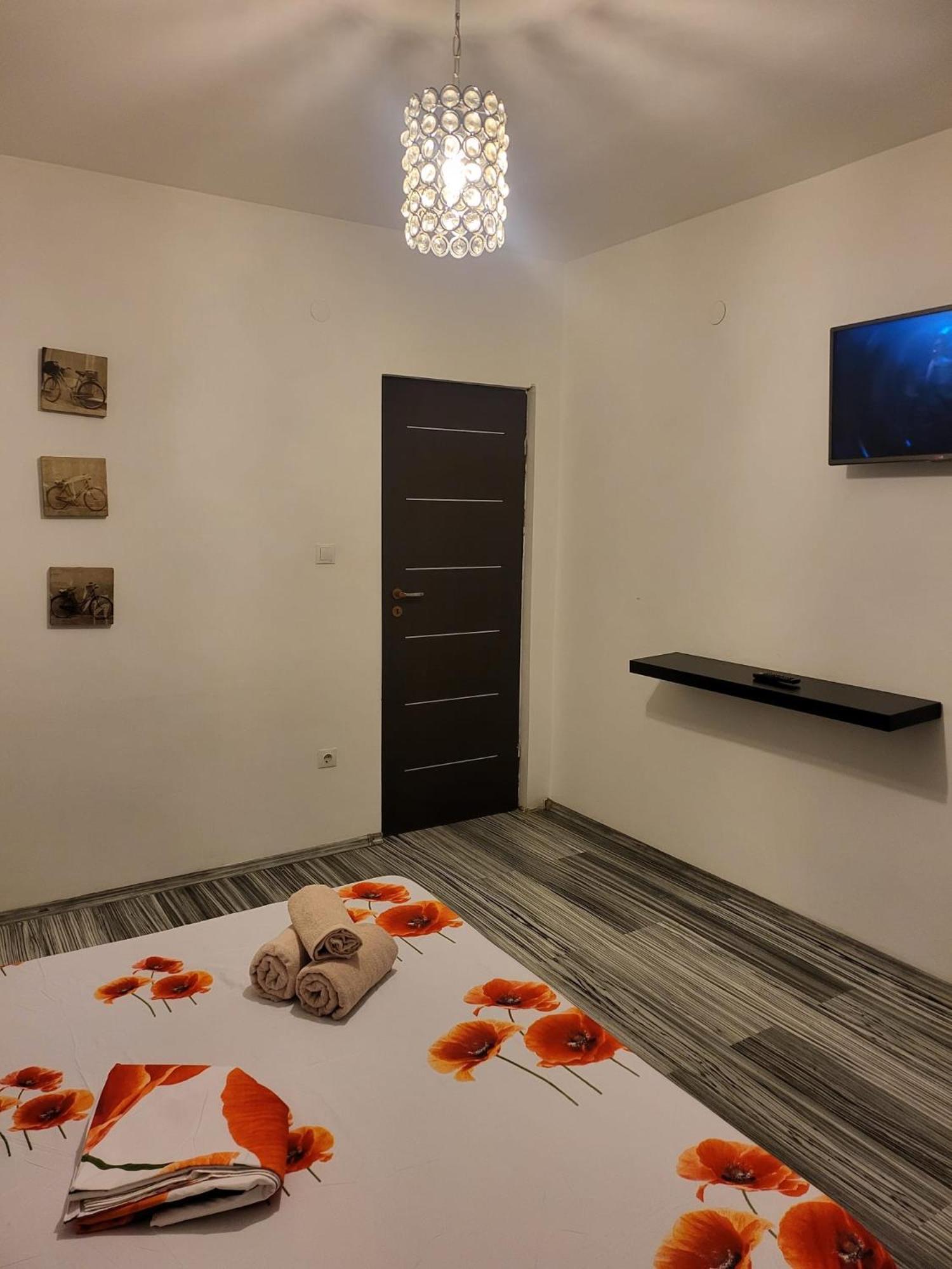 Enzso Residence Ap 2 Cam,Piata Natiunile Unite, Nr3-5,Bloc B2, Sc2, Et 1, Ap34 Bükreş Dış mekan fotoğraf