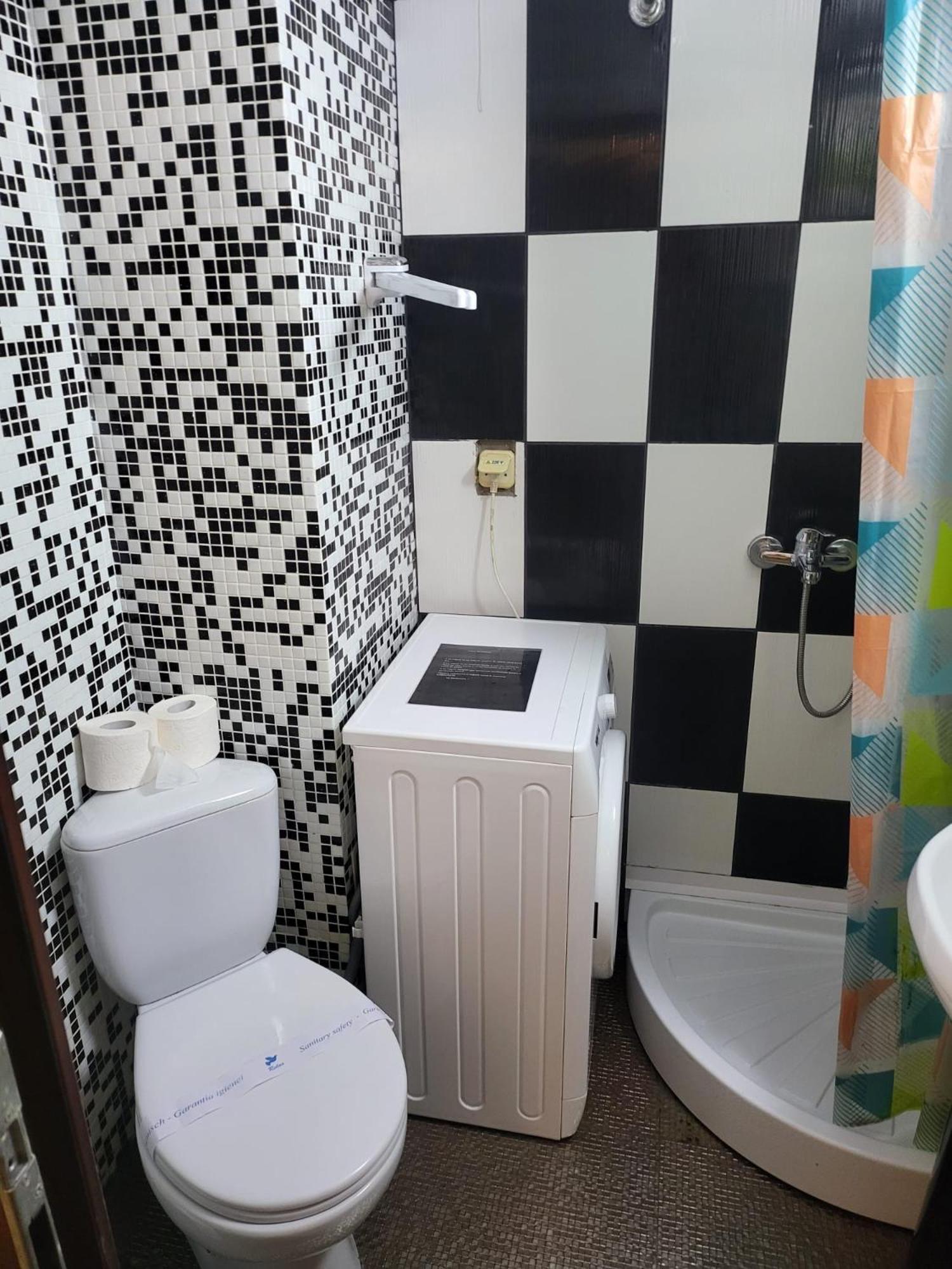 Enzso Residence Ap 2 Cam,Piata Natiunile Unite, Nr3-5,Bloc B2, Sc2, Et 1, Ap34 Bükreş Dış mekan fotoğraf